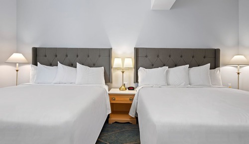 Suite, Multiple Beds, Non Smoking, Kitchen (Living Room, Full Kitchen)