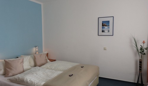 Superior Double Room, Private Bathroom, Lake View (1.OG)