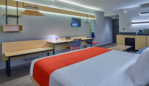 Superior Room, 1 King Bed with Sofa bed, Non Smoking