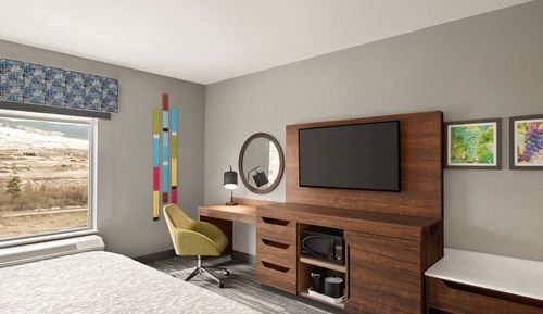 Room, 1 King Bed, Microwave