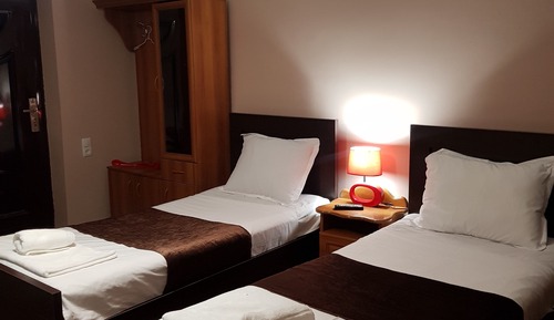 Standard Double Room, 2 Twin Beds