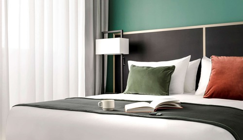 Superior Room, 1 King Bed