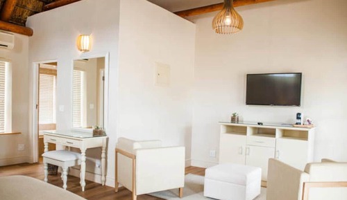 Deluxe Double Room (PRIVATE CELLAR)