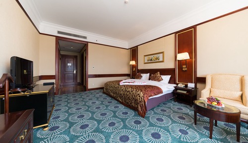 Deluxe Double Room, Garden View