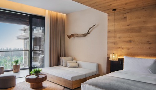 Superior Room, 1 King Bed, Ocean View