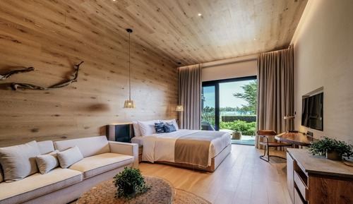 Suite, 1 King Bed
