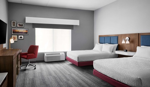 Room, 2 Queen Beds, Accessible, Bathtub