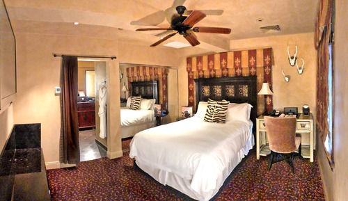 Comfort Room #8