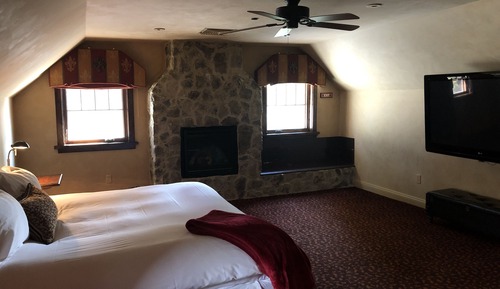 Luxury Room #11