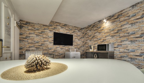 Exclusive Suite