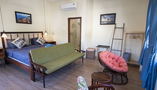 Triple Room