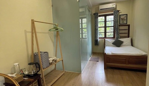 Single Room, Garden View