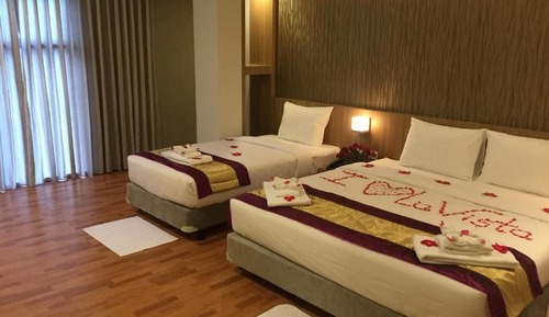 Premier Suite