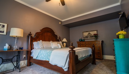 Signature Room
