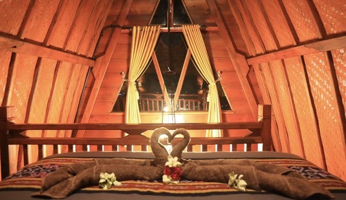 Lodge 1 Bedroom (Marriage Certificate Required for Couples)