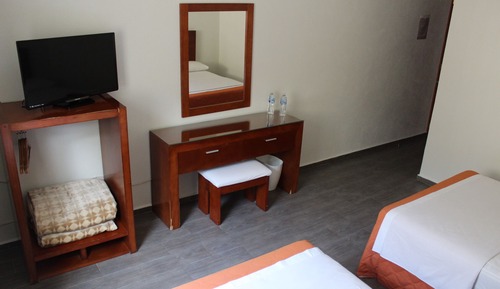 Standard Room, 2 Double Beds