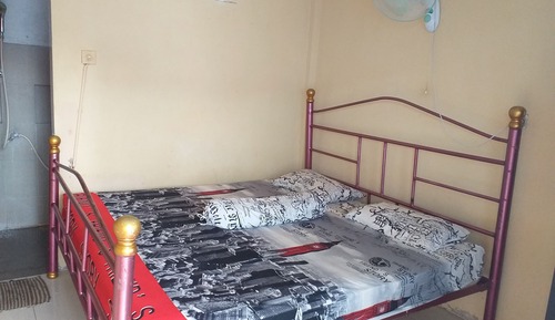 Economy Room (Fan)