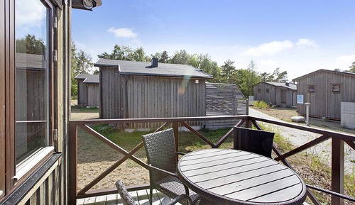 Small Cabin