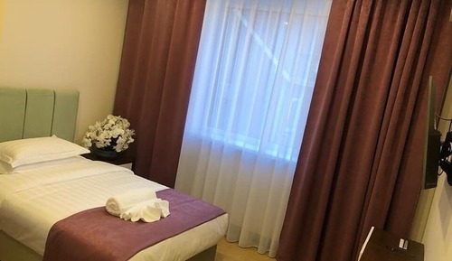 Business Single Room, 1 Twin Bed