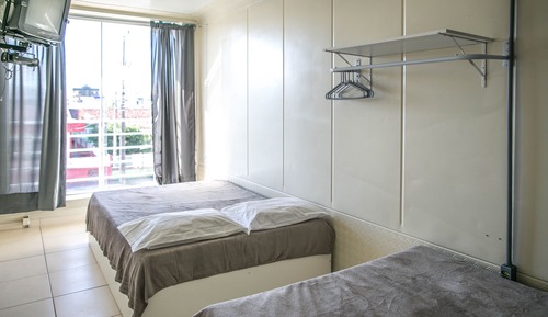 Basic Apartment