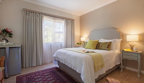 Double Room (Jacaranda)