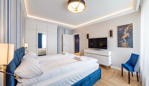 Apartment (24/10)