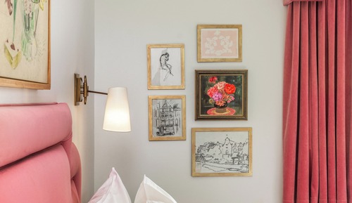 Room, 1 King Bed (7 - Historic Petite)