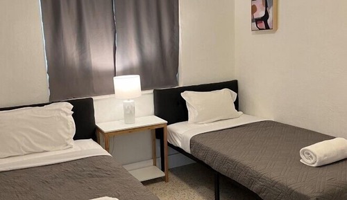 EatRestPlay Two Bedroom Sleeps 5