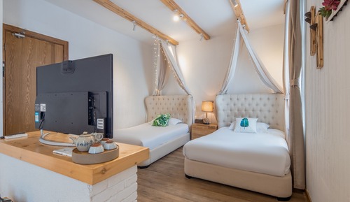 Business Twin Room -5(Mainland-Chinese Citizen Only)