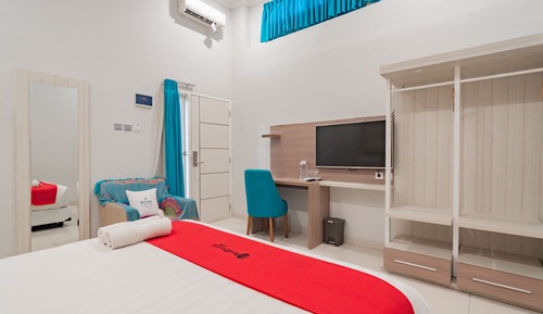 Executive Room