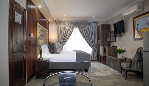 King Room - Disability Access