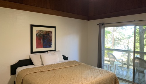 Standard Room, 1 King Bed
