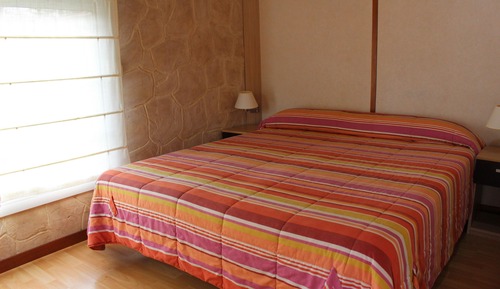 Bungalow (2 Adults - No Kitchen)