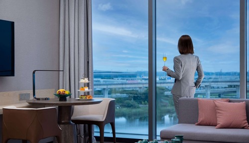 Suite, 1 King Bed