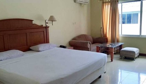 Deluxe Double or Twin Room