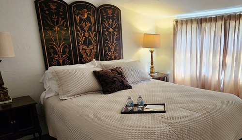 Venezia Queen Suite