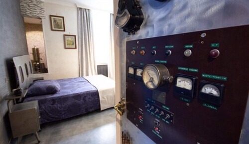 Double Room (20ème)