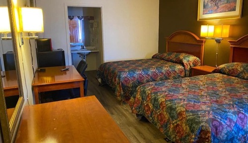 Single Room, 2 Queen Beds, Non Smoking