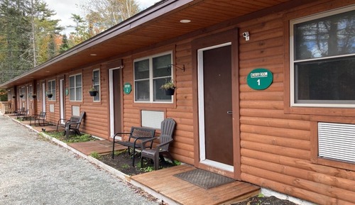 Cherry Motel room 6