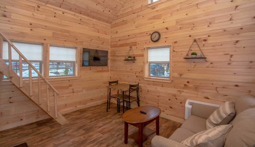 Premier Cabin