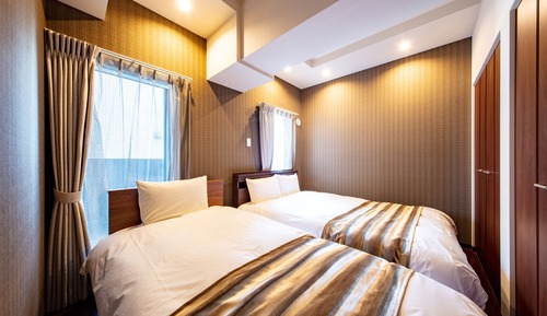 ASIA Triple Room