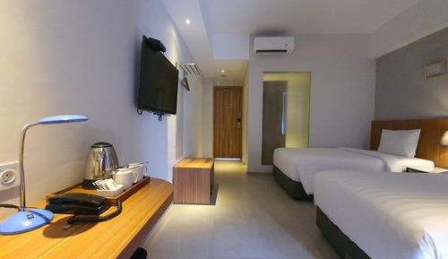 Deluxe Twin Room