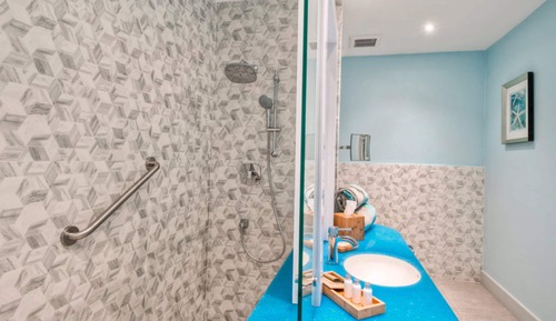 Deluxe Room, 2 Twin Beds, Balcony