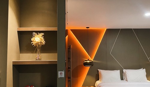 Junior Room
