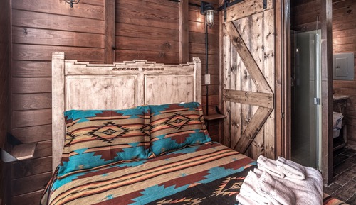 Condo, Multiple Beds, River View (#Riverfront 2 - Pet Friendly)