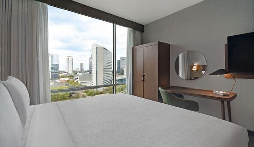 Studio Suite, 1 King Bed, Kitchen, City View
