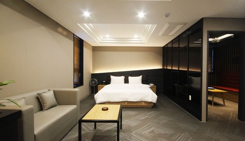Room (Event, Karaoke)
