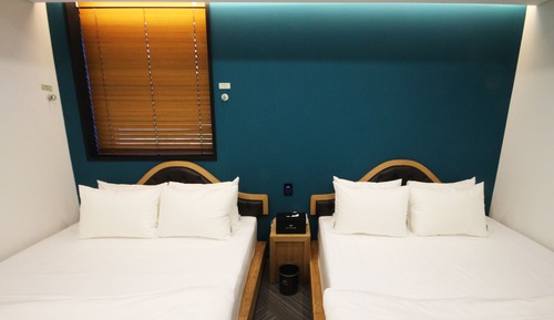 Room (Event, Pool-Extra 20,000 KRW on spot)