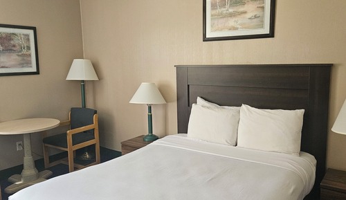 Deluxe Single Room, 1 Queen Bed, Accessible