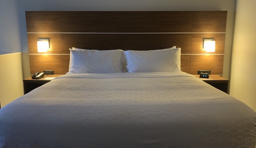 Suite, 1 King Bed with Sofa bed, Accessible (Communications)
